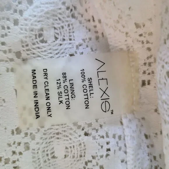 $910 ALEXIS Hedda Embellished Eyelet Maxi Dress Gown Sz XS Boho Bridal R… - Picture 14 of 16